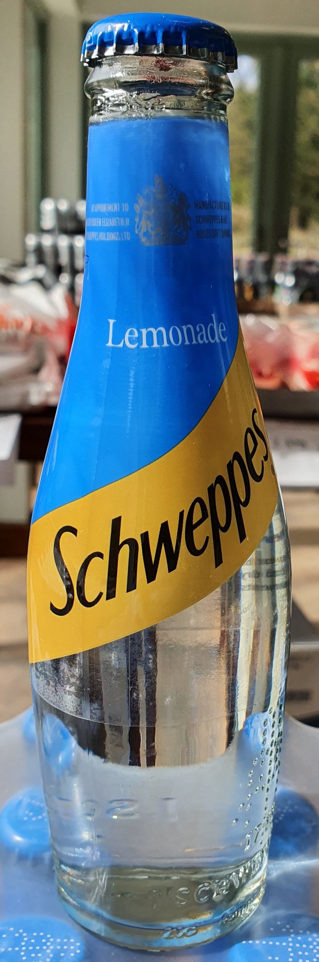 Schweppes lemonade 200ml